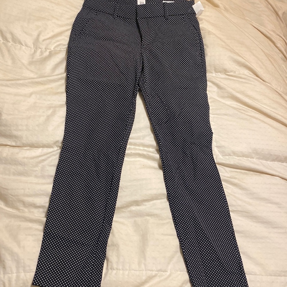 GAP size 6 signature skinny ankle pants